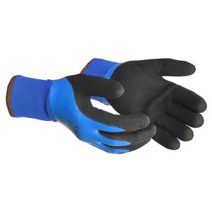 J. J. KellerĀ® SAFEGEARĀ® Latex Smooth + Sandy Dip Winter Glove